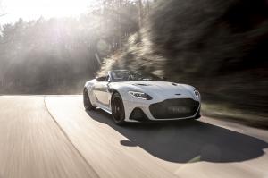 Aston Martin DBS Superleggera Volante 2019 года